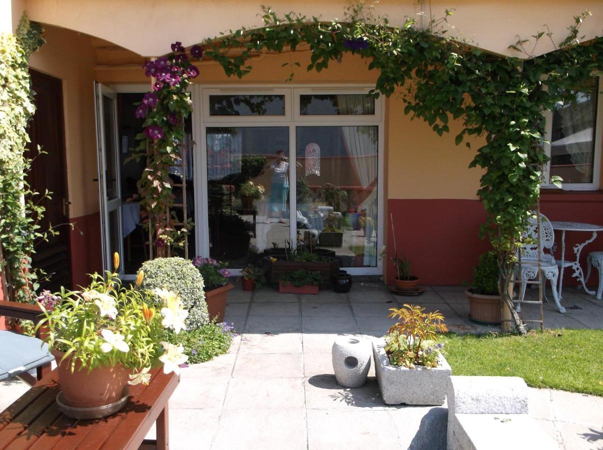 Villa St.John B&B Athlone Exteriér fotografie