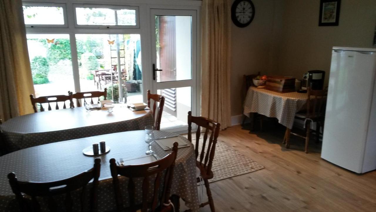 Villa St.John B&B Athlone Exteriér fotografie